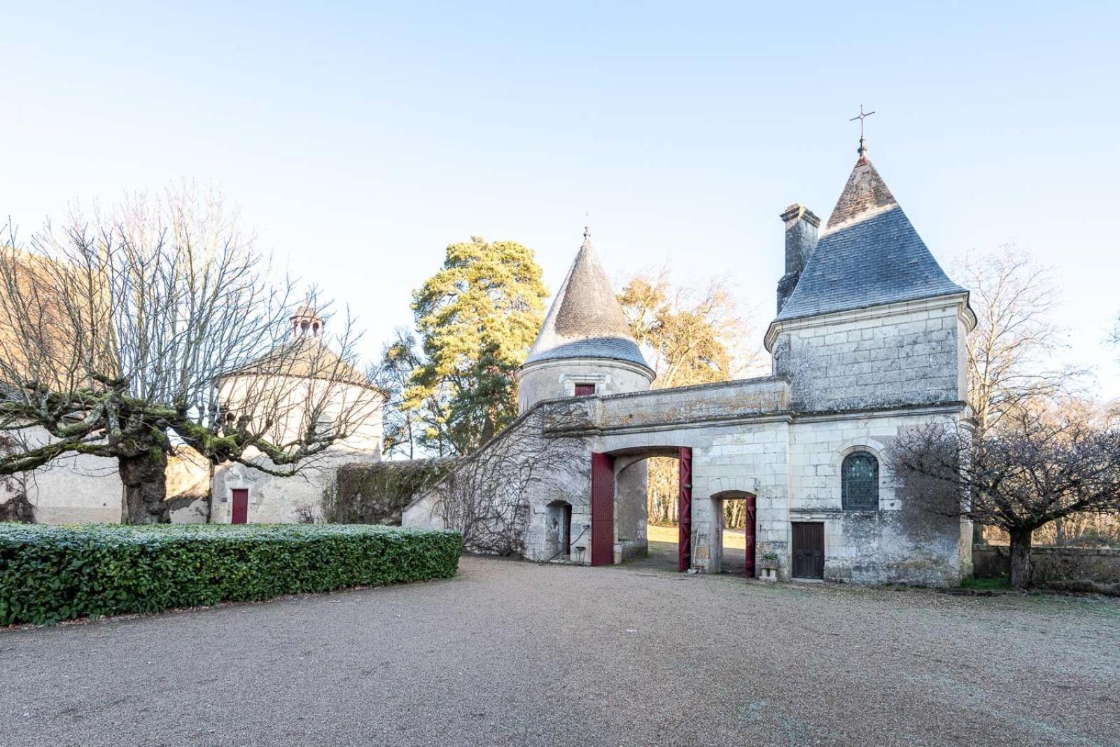 16Th Century Hunting Lodge - Chateau De Nitray Athée-sur-Cher Dış mekan fotoğraf